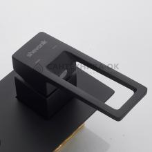 Смеситель с гигиеническим душем Shevanik S6805H
