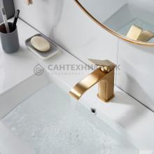 Смеситель для раковины Shevanik S4001G