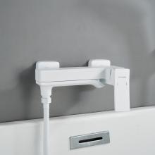 Смеситель для ванны Shevanik S4002C